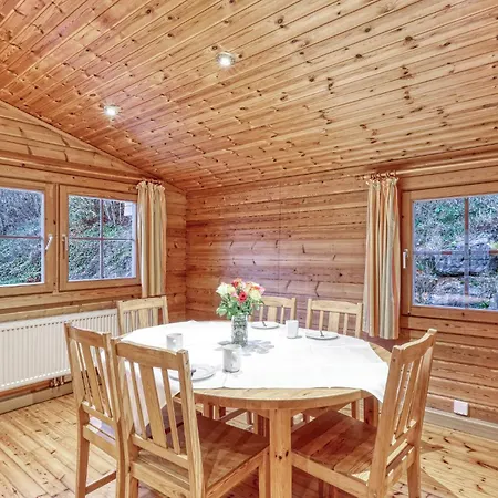 2 Bedroom Amazing In Masserberg Ferienhaus *