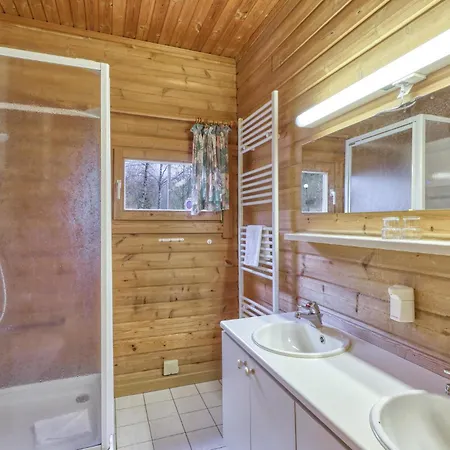 Stunning In Masserberg With Wifi Ferienhaus